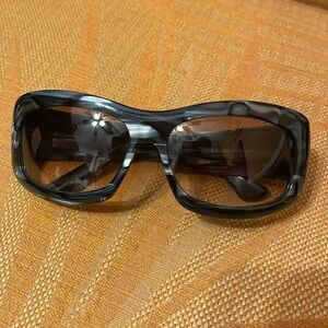 GUCCI  Black Tortoise Shell Sunglasses w/Crystals GG297/S